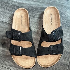 Women’s sandals